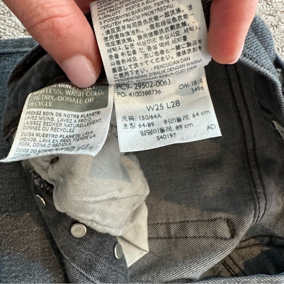 LEVIS 501 - Picture 2 of 5